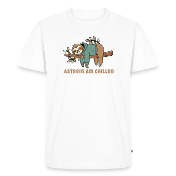 Astrein am Chillen – Sloth in Hoodie Design - Men's Premium Organic T-Shirt - white - Front - Nico (187cm)