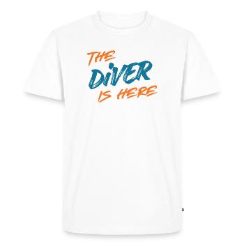 The Diver is Here, Drôle - T-shirt Premium bio Homme - blanc - Devant - Nico (187cm)