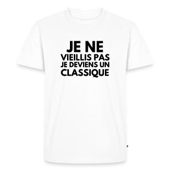 Je ne vieillis pas je deviens un classique - T-shirt Premium bio Homme - blanc - Devant - Nico (187cm)