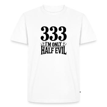 333 Je ne suis qu’à moitié méchant - T-shirt Premium bio Homme - blanc - Devant - Nico (187cm)