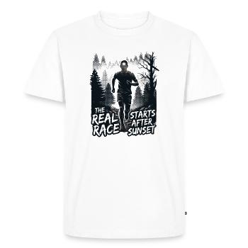 Course en sentier - La vraie course commence après le coucher du soleil - T-shirt Premium bio Homme - blanc - Devant - Nico (187cm)