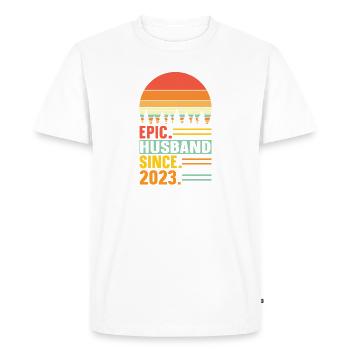 Best Husband Since 2023 - Anniversary Gift - Men's Premium Organic T-Shirt - white - Front - Nico (187cm)