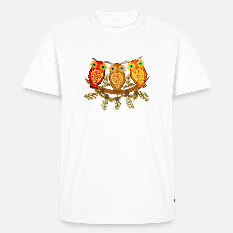 Drei bunte Eulen mit Kiefernzweigen - Männer Premium Bio T-Shirt - Weiß