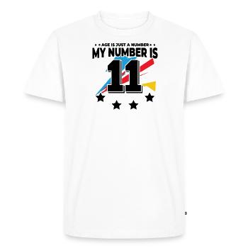 L’âge n’est qu’un chiffre - 11e anniversaire - T-shirt Premium bio Homme - blanc - Devant - Nico (187cm)