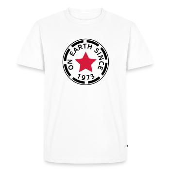on earth since 1973 (fr) - T-shirt Premium bio Homme - blanc - Devant - Nico (187cm)