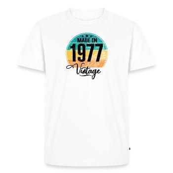 Vintage Made in 1977 Year of birth 1977 Birthday - Men's Premium Organic T-Shirt - white - Front - Nico (187cm)