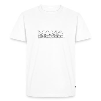 Mama since 2025 Design - Männer Premium Bio T-Shirt - Weiß - Vorne - Nico (187cm)