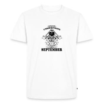 Never underestimate an old man in September - Men's Premium Organic T-Shirt - white - Front - Nico (187cm)
