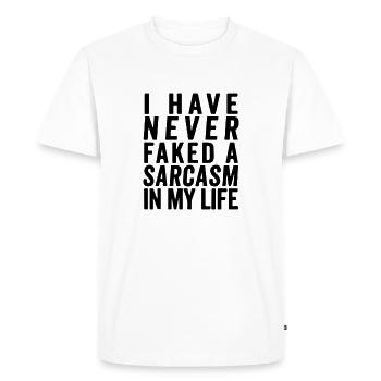 Je n'ai jamais simulé un sarcasme de ma vie - T-shirt Premium bio Homme - blanc - Devant - Nico (187cm)