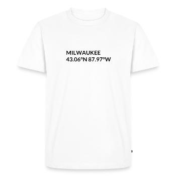 Milwaukee, Wisconsin, États-Unis Coordonnées - T-shirt Premium bio Homme - blanc - Devant - Nico (187cm)