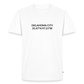 Coordonnées Oklahoma City, Oklahoma, États-Unis - T-shirt Premium bio Homme - blanc - Devant - Nico (187cm)