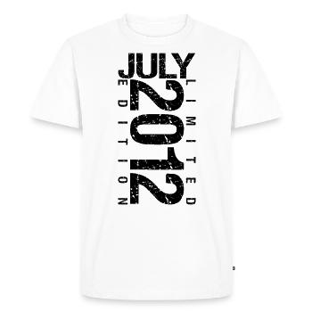 Anniversaire Juillet 2012 Juillet né en July 2012 - T-shirt Premium bio Homme - blanc - Devant - Nico (187cm)