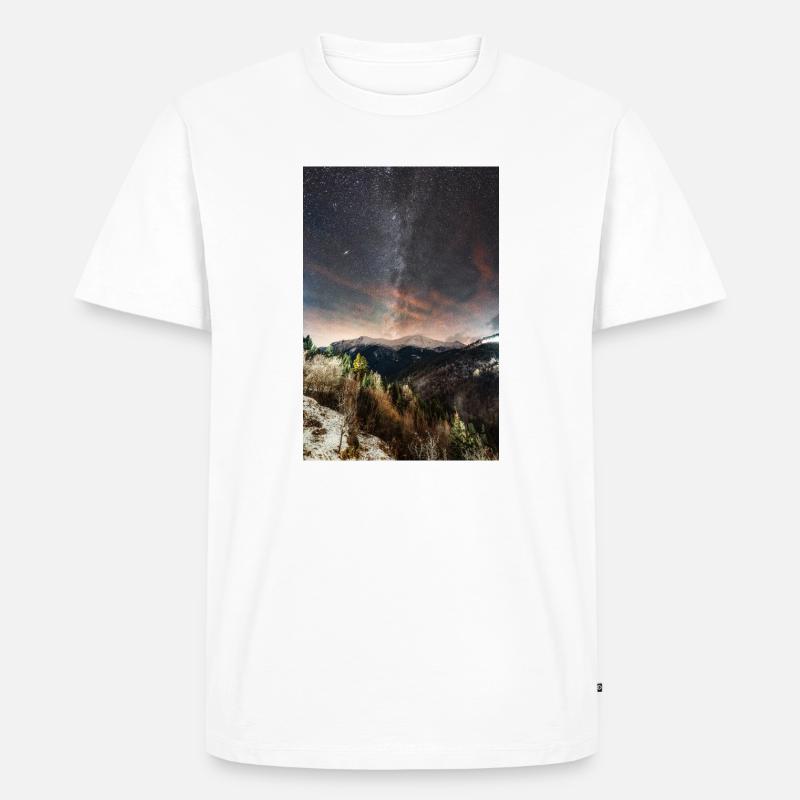 Die Milchstraße oberhalb der Agrafa-Berge - Männer Premium Bio T-Shirt - Weiß