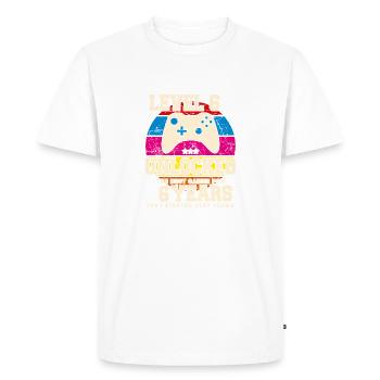 Original 2018 6 Year Old Level 6 Unlock - Men's Premium Organic T-Shirt - white - Front - Nico (187cm)