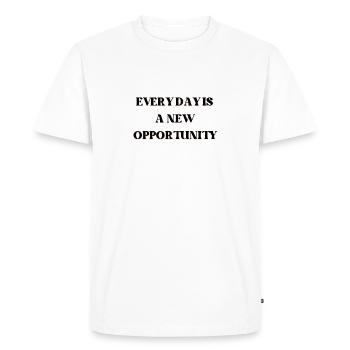 Chaque jour est une nouvelle opportunité - T-shirt Premium bio Homme - blanc - Devant - Nico (187cm)