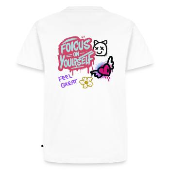 Cœur avec des ailes - concentrez-vous sur vous-même - sentez-vous bien - T-shirt Premium bio Homme - blanc - Dos - Nico (187cm)