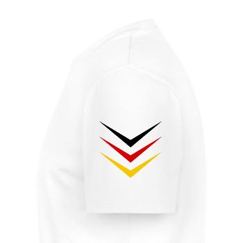 Drapeau de l’Allemagne Sport Stripe - T-shirt Premium bio Homme - blanc - Gauche - Nico (187cm)