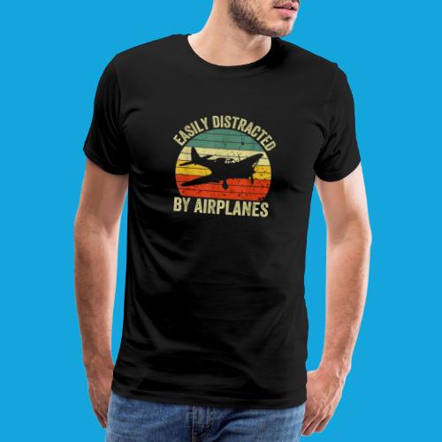 Easily Distracted by Airplanes - Männer Premium T-Shirt
