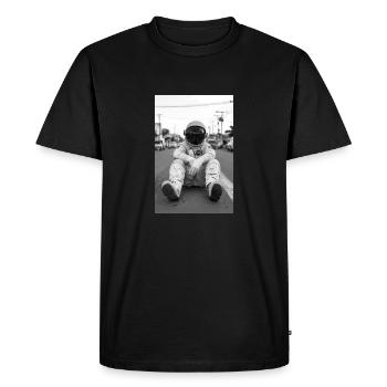 Lost Astronaut on Earth - Men's Premium Organic T-Shirt - black - Front - Nico (187cm)