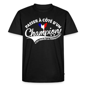 Champion Perfection - T-shirt Premium bio Homme - noir - Devant - Nico (187cm)