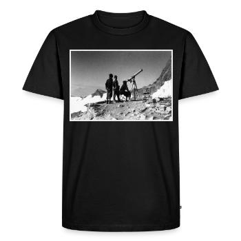 Three men and a telescope - Men's Premium Organic T-Shirt - black - Front - Nico (187cm)