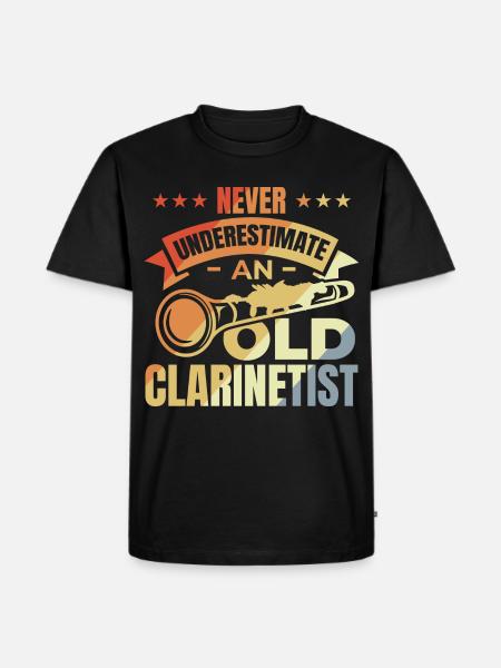 Never underestimate old clarinetists - Men's Premium Organic T-Shirt - black