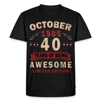 40e anniversaire - Octobre 1985 La perfection - T-shirt Premium bio Homme - noir - Devant - Nico (187cm)