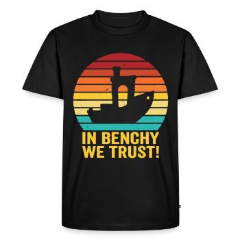 In Benchy We Trust – Retro 3D Printing Design - Men's Premium Organic T-Shirt - black - Front - Nico (187cm)