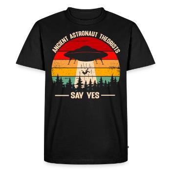 Ancient Astronaut Theories Say Yes - UFO Alien Lov - Men's Premium Organic T-Shirt - black - Front - Nico (187cm)