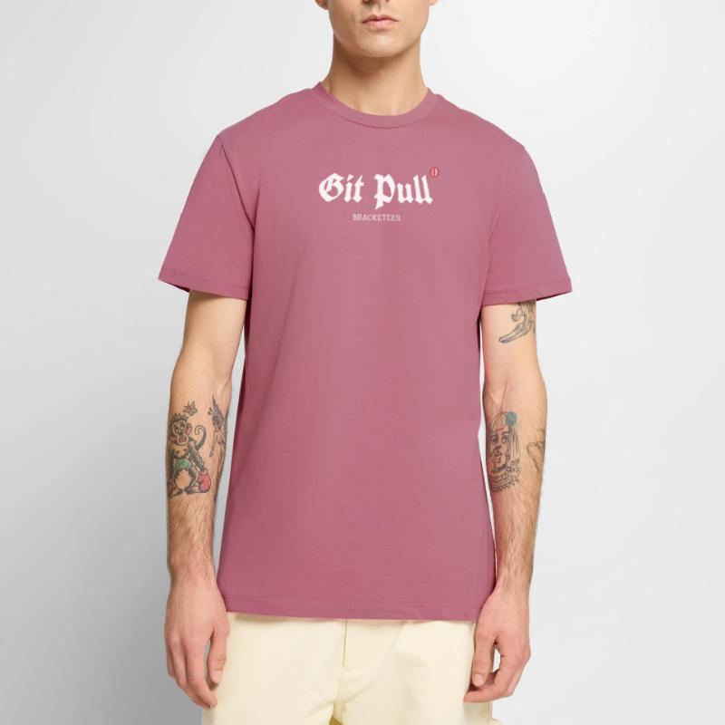 Git Pull bracketees - funny gift idea Men's Premium Organic T-Shirt