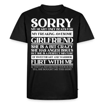 My heart beats just for my crazy girlfriend - Men's Premium Organic T-Shirt - black - Front - Nico (187cm)