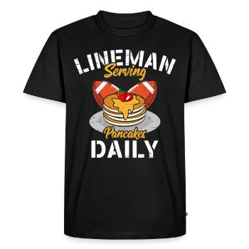 Joueur de ligne de ligne de football servant des crêpes tous les jours - T-shirt Premium bio Homme - noir - Devant - Nico (187cm)
