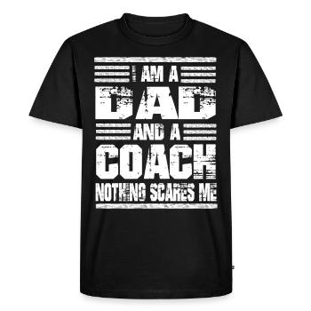 Je suis un père et un entraîneur Rien ne me fait peur - T-shirt Premium bio Homme - noir - Devant - Nico (187cm)