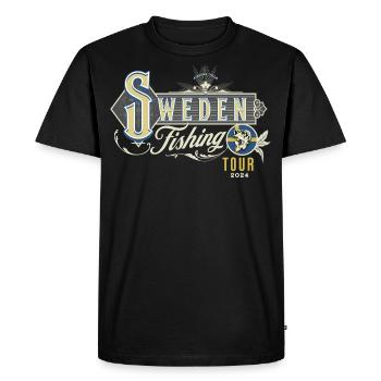 Voyage de pêche en Suède 2024 - T-shirt Premium bio Homme - noir - Devant - Nico (187cm)