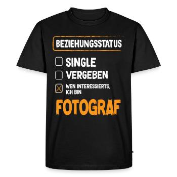 Statut relationnel du photographe - T-shirt Premium bio Homme - noir - Devant - Nico (187cm)