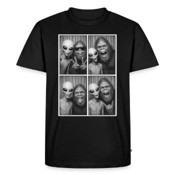 Bigfoot, Alien, Photo, Photo Booth, Alien - Men's Premium Organic T-Shirt - black - Front - Nico (187cm)