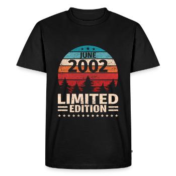 21st Birthday June Vintage 2002 Vintage - Men's Premium Organic T-Shirt - black - Front - Nico (187cm)