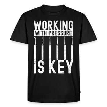 Schlüsseldienst Locksmith Dietrich - Men's Premium Organic T-Shirt - black - Front - Nico (187cm)