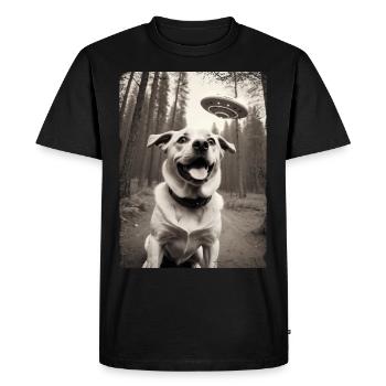 Dogs Selfie with Alien Spaceship Design - Men's Premium Organic T-Shirt - black - Front - Nico (187cm)