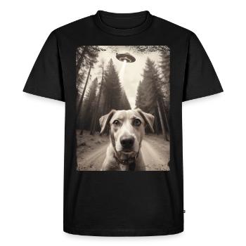 Dogs Selfie with Alien Spaceship Design - Men's Premium Organic T-Shirt - black - Front - Nico (187cm)