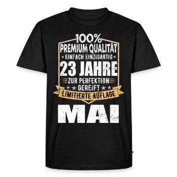 23rd Birthday May Vintage 2001 Gift Idea - Men's Premium Organic T-Shirt - black - Front - Nico (187cm)