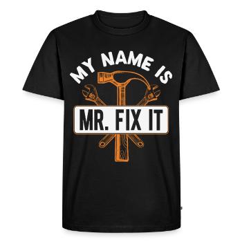 Il répare tout, il est l’artisan de la maison - T-shirt Premium bio Homme - noir - Devant - Nico (187cm)