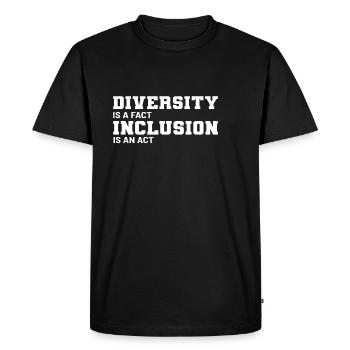 The recording is an act of diversity activist Gesche - Men's Premium Organic T-Shirt - black - Front - Nico (187cm)