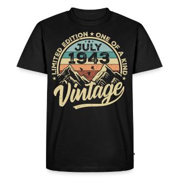 Born in July 1943 Born in July 1943 - Men's Premium Organic T-Shirt - black - Front - Nico (187cm)