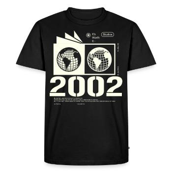 Vintage 2002 Retro Birthday Gift 2002 - Men's Premium Organic T-Shirt - black - Front - Nico (187cm)