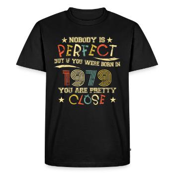 1979 Birthday Vintage Nobody is perfect - Men's Premium Organic T-Shirt - black - Front - Nico (187cm)