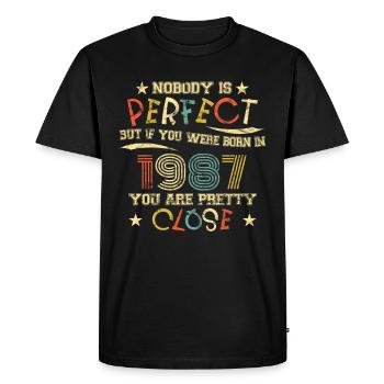1987 Birthday Vintage Nobody is perfect - Men's Premium Organic T-Shirt - black - Front - Nico (187cm)