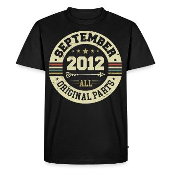 12e anniversaire 2012 Légendaire depuis septembre 2012 - T-shirt Premium bio Homme - noir - Devant - Nico (187cm)