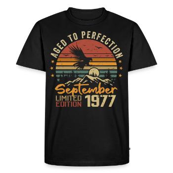 September 1977 Anniversaire Nées en Septembre 1977 - T-shirt Premium bio Homme - noir - Devant - Nico (187cm)