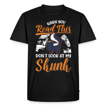 Skunk lover - Men's Premium Organic T-Shirt - black - Front - Nico (187cm)